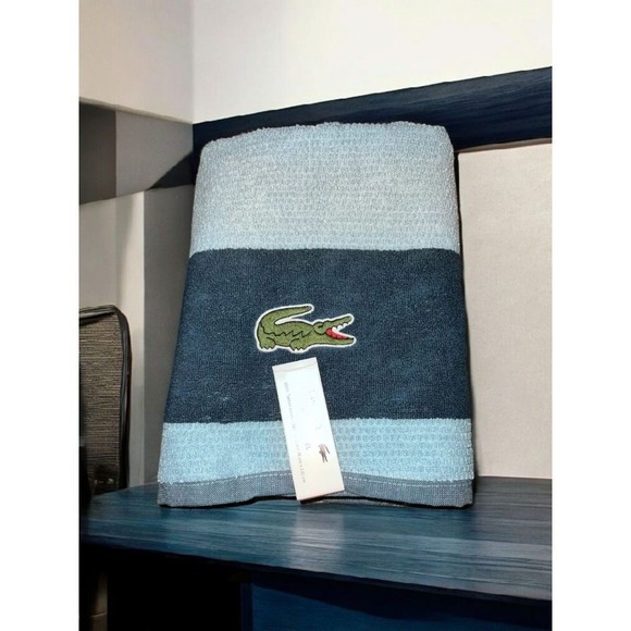 Lacoste TEAL Bath Towel‎ 100% Cotton 30" x 52" Big Crocodile Logo - Picture 1 of 4